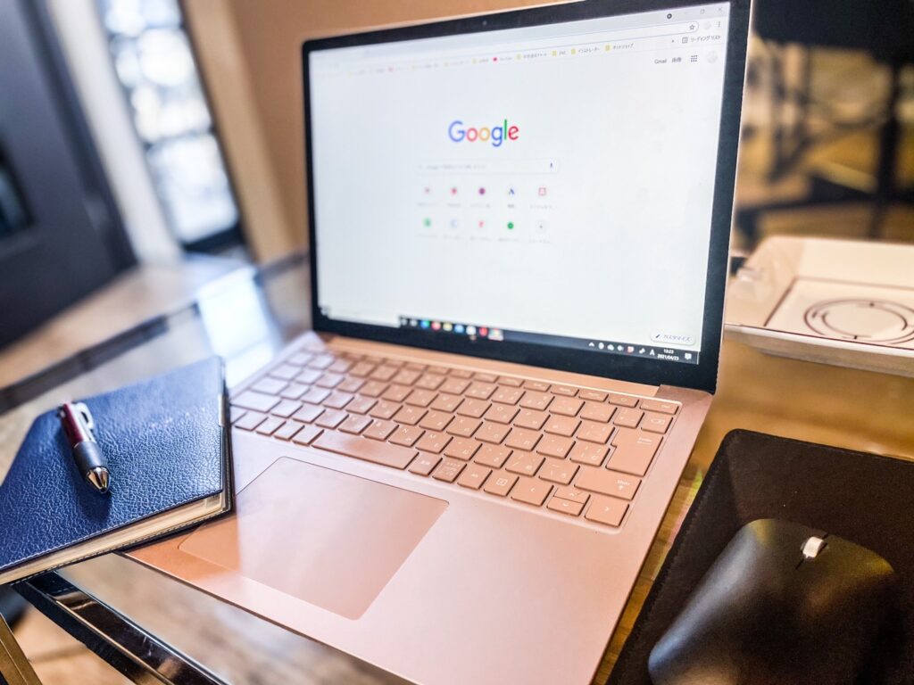 仕事ができる人のノートパソコン