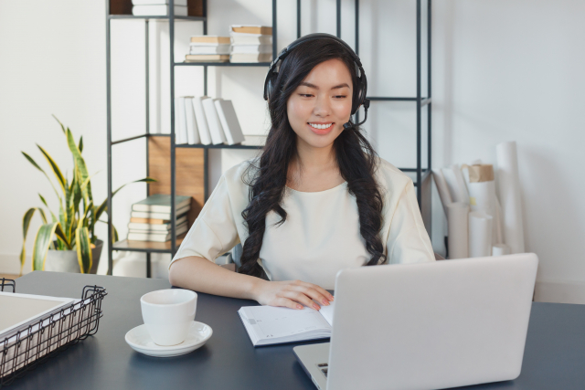 チャットレディを本業でやっている子